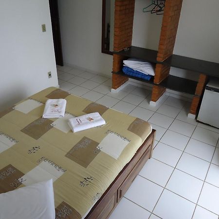 Pousada Dos Corsarios De Angra Praia Grande  Eksteriør billede